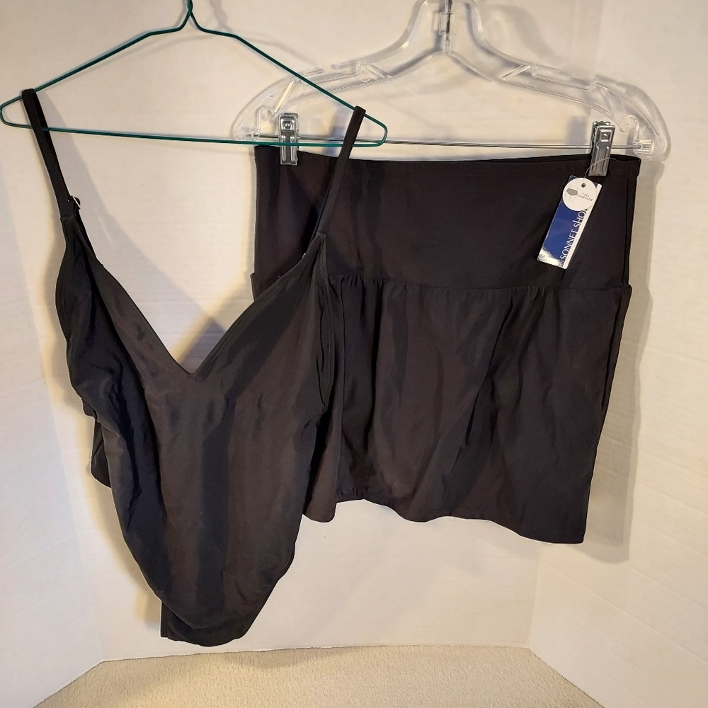 NWT Black One piece Swimsuit and Swim skirt size 14/XL